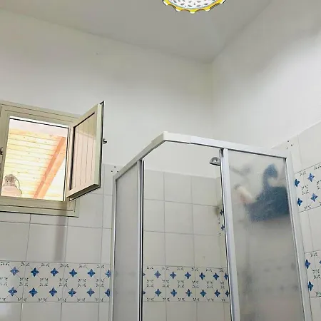 Casa de Férias By The - 70mq Large Garden And Patio Vulcano (Isola)